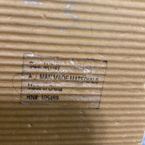 Olivia Miller White Beaded Thong Sandals Size 7/8 - Picture 9 of 9